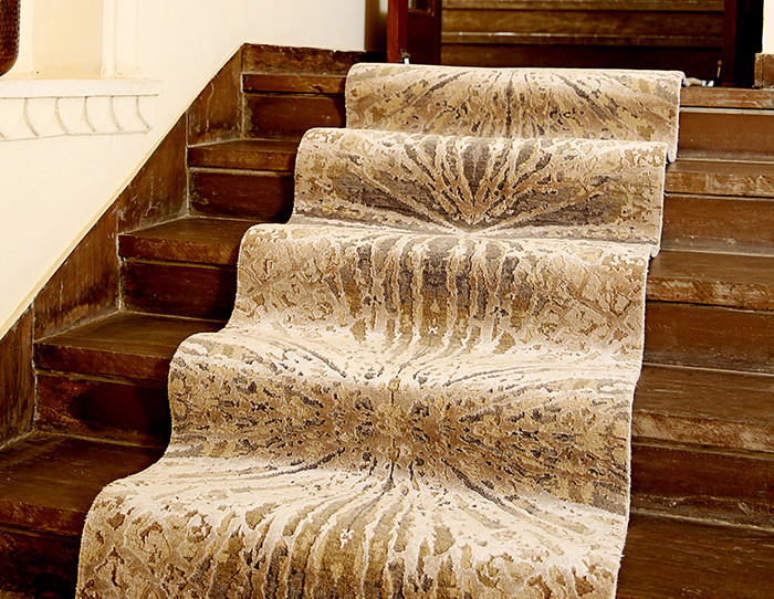 asymmetrical rugs